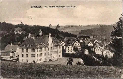 Ak Biberach an der Riß in Oberschwaben, Blick auf den Ort, Neues Bezirkskrankenhaus