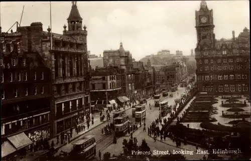 Ak Edinburgh Schottland, Princes Street, Straßenbahn