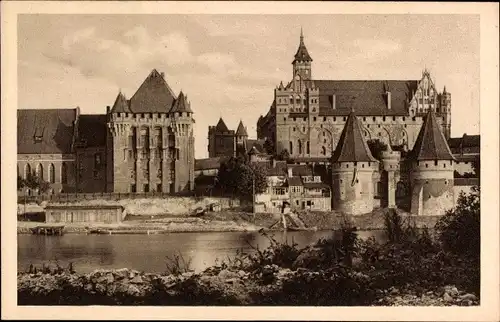 Ak Malbork Marienburg Westpreußen, Hoch- und Mittelschloss