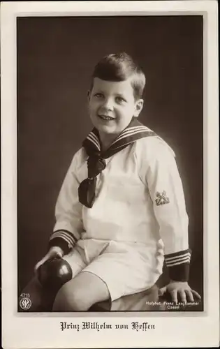Ak Prinz Wilhelm von Hessen, Portrait als Junge, Exerzierkragen, Ball