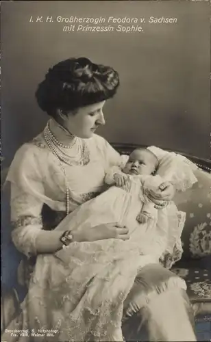 Ak Großherzogin Feodora von Sachsen Weimar Eisenach mit Prinzessin Sophie, Portrait