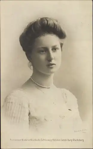 Ak Prinzessin Victoria Adelheid von Schleswig Holstein Sonderburg Glücksburg