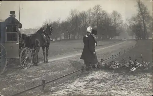 Foto Ak Prinzregent Luitpold von Bayern, Kutsche, Parkweg, Enten