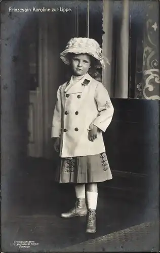 Ak Prinzessin Karoline zur Lippe, Standportrait