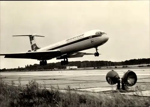 Ak Deutsches Passagierflugzeug, Iljuschin IL-62, Turbinenluftstrahlverkehrsflugzeug, Interflug