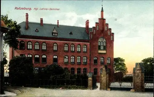 Ak Ratzeburg im Herzogtum Lauenburg, Kgl. Lehrer-Seminar