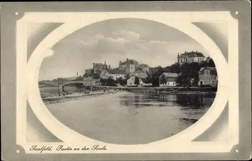 Präge Passepartout Ak Saalfeld an der Saale Thüringen, Partie an der Saale