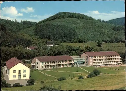 Ak Hachen Sundern im Sauerland, Sauerland Kurklinik, Außenansicht