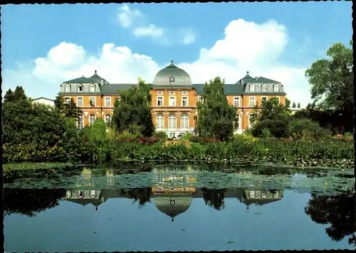 Ak Bonn am Rhein, Poppelsdorfer Schloss, Außenansicht, Teich