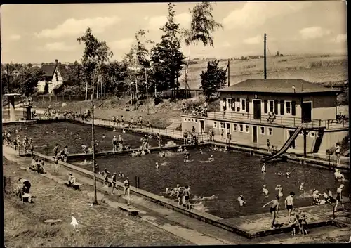 Ak Gößnitz in Thüringen, Schwimmbad, Badegäste, Rutsche