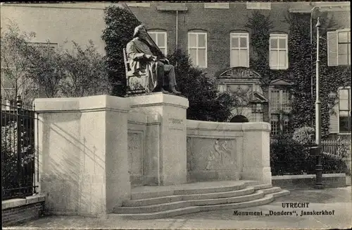 Ak Utrecht Niederlande, Monument Donders, Janskerkhof