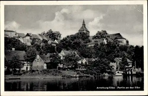 Ak Arneburg Sachsen Anhalt, Partie an der Elbe, Kirchturm