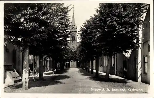 Ak Nieuw en Sint Joosland Walcheren Zeeland Niederlande, Kerkstraat