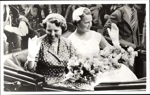 Ak Den Haag Südholland Niederlande, Prinzessinnen Beatrix und Irene 1955
