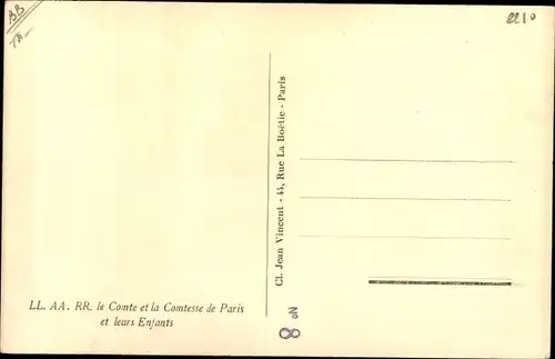 Ak Le Comte et la Comtesse de Paris et leurs Enfants