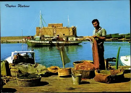 Ak Paphos Zypern, Harbour, Fisherman