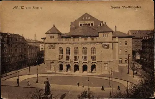 Ak Mainz am Rhein, Neues Stadttheater, Außenansicht, Statue