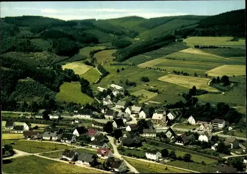 Ak Kirchhundem im Sauerland, Privat Pension Picker, Panorama