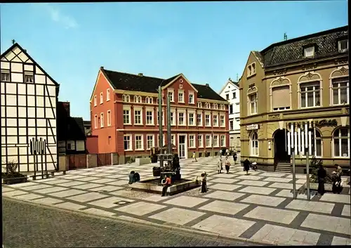 Ak Beckum in Westfalen, Markt mit Stadthaus, Brunnen