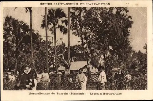 Ak Myanmar Burma, Bassein, Normaliennes, Lecon d'horticulture, soeurs St. Joseph de l'apparition