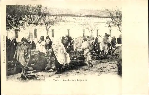 Ak Tunis Tunesien, Marché aux Légumes, Marktplatz, Händler, Araber, Maghreb