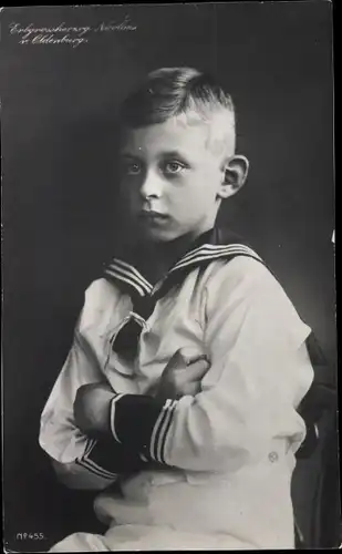 Foto Ak Erbgroßherzog Nicolaus von Oldenburg, Kinderportrait, Matrosenanzug