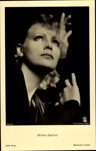 Ak Schauspielerin Greta Garbo, Portrait