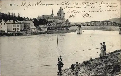 Ak Hastière Wallonien Namur, Vue generale, Angler