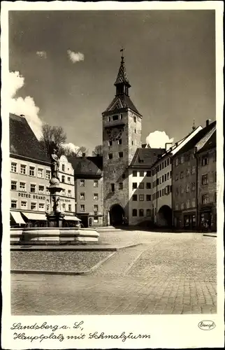 Ak Landsberg am Lech in Oberbayern, Hauptplatz mit Schmalzturm, Brunnen