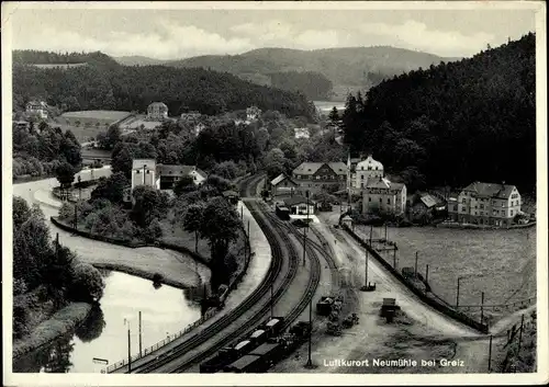 Ak Neumühle an der Elster Greiz in Thüringen, Teilansicht mit Bahnhof