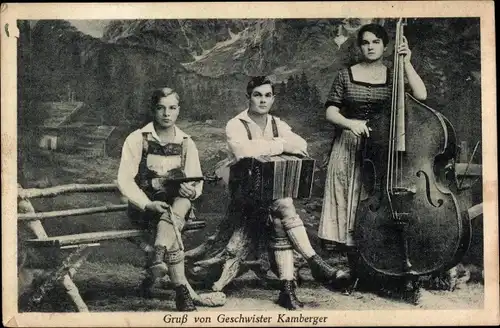 Ak Geschwister Kamberger, Musikgruppe, Musikinstrumente, Tracht