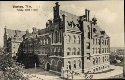 Ak Eisenberg, Blick auf die Herzog Ernst Schule