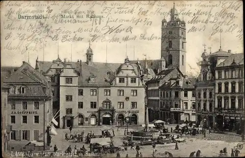 Ak Darmstadt in Hessen, Marktplatz mit Rathaus, Brunnen, Passanten, Kirchturm