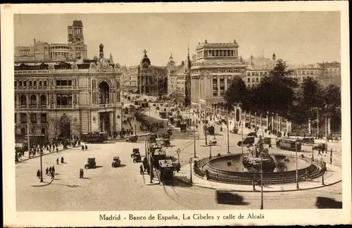 Ak Madrid Spanien, Banco de Espana, La Cibeles y calle de Alcala, Straßenbahn