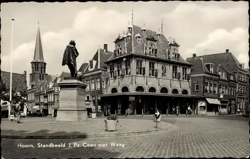 Ak Hoorn Nordholland Niederlande, Standbeeld J. Pz. Coen met Waag
