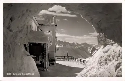 Ak Oberstdorf im Oberallgäu, Edmund Probst Haus, Winter, Schnee, Am Nebelhorn, 1929 m