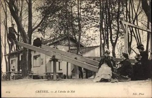 Ak Créteil Val de Marne, A l'Arche de Noe, Wippe, Schaukel
