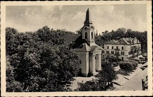 Ak Františkovy Lázně Franzensbad Region Karlsbad, Kath. Kirche mit Hotel Kreuz