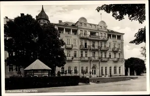 Ak Františkovy Lázně Franzensbad Region Karlsbad, Grand Hotel