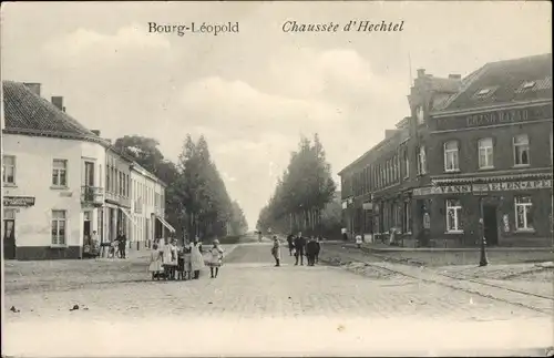 Ak Bourg Leopold Leopoldsburg Flandern Limburg, Chaussée d'Hechtel, Kinder, Bazar