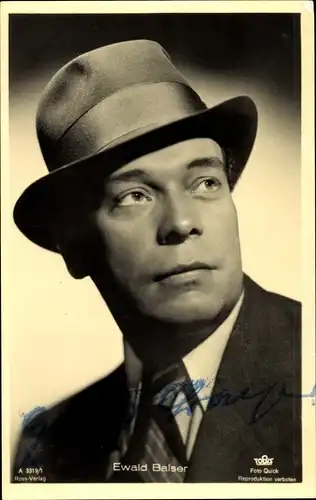 Ak Schauspieler Ewald Balser, Portrait mit Hut, Ross 3319/1