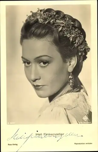 Ak Schauspielerin Heli Finkenzeller, Portrait, Ross Verlag A 3029/1