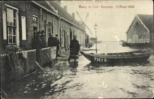 Ak Oud Vossemeer Zeeland Niederlande, Ramp, 13 Maart 1906, Soldaten, Boot, Überflutung