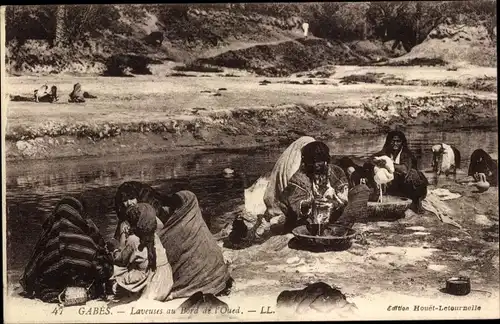 Ak Gabès Tunesien, Laveuses au Bord de l'Oued