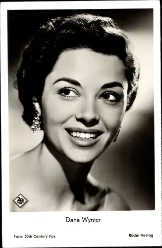 Ak Schauspielerin Dana Wynter, Portrait, 20th Century Fox, Zwischen Himmel und Hölle