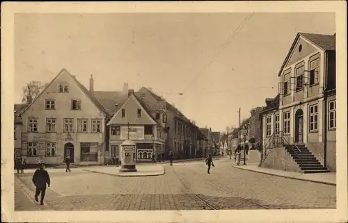 Ak Schleswig in Schleswig Holstein, Straßenansicht, Stadtweg, Lollfuß, Drogerie, Ragoda Werbeschild