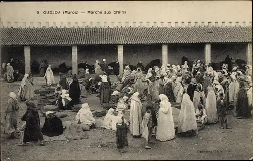 Ak Oudjda Oujda Marokko, Marche aux Grains, Marktplatz, Maghreb