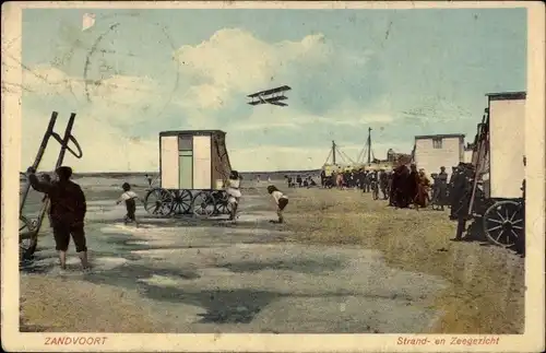 Ak Zandvoort Nordholland Niederlande, Strand- en Zeegezicht, Badewagen, Kinder, Flugzeug