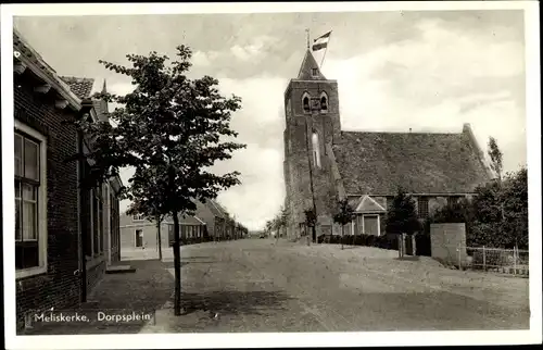 Ak Meliskerke Zeeland Niederlande, Dorpsplein, Kirche