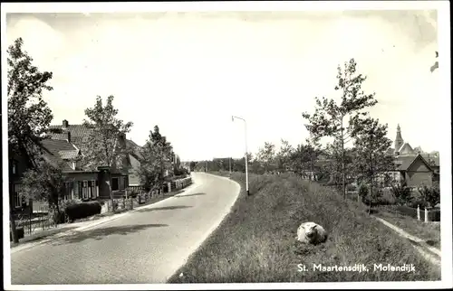 Ak Sint Maartensdijk Zeeland Niederlande, Molendijk, Schaf, Kirchturm